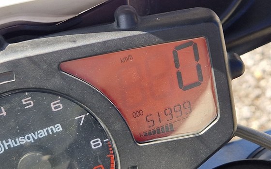 Gebrauchtmotorrad Husqvarna Nuda 900 R - Bild 10