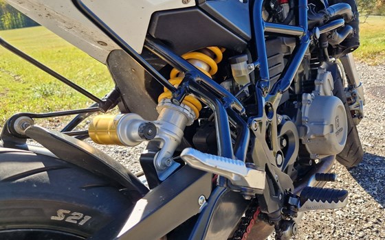 Gebrauchtmotorrad Husqvarna Nuda 900 R - Bild 7