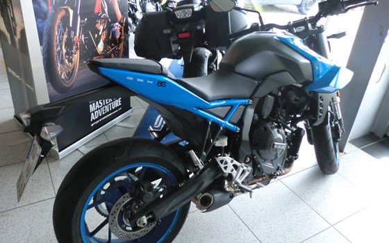 Gebrauchtmotorrad Suzuki GSX-8S - Bild 2