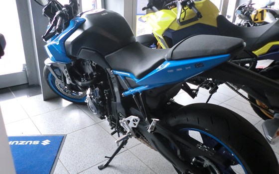 Gebrauchtmotorrad Suzuki GSX-8S - Bild 3