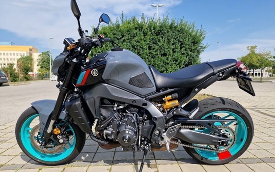 Gebrauchtmotorrad Yamaha MT-09 - Bild 1 Gebrauchtmotorrad Yamaha MT-09 - Bild 1