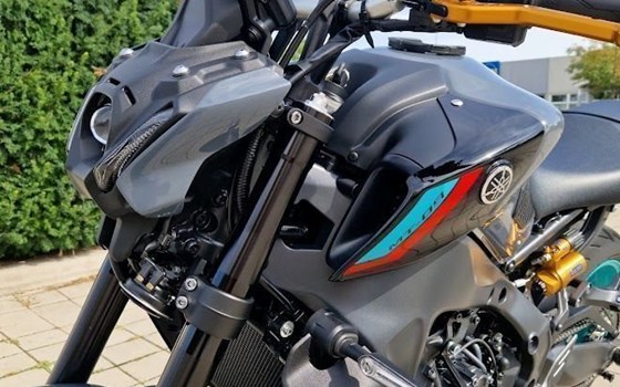 Gebrauchtmotorrad Yamaha MT-09 - Bild 4 Gebrauchtmotorrad Yamaha MT-09 - Bild 4