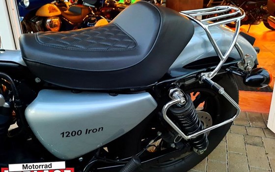 Gebrauchtmotorrad Harley-Davidson Sportster XL 1200NS Iron - Bild 8