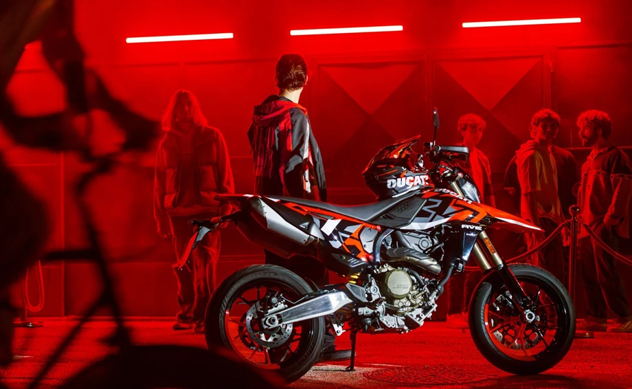 Offer Ducati Hypermotard 698 Mono Bild 1: Offer Ducati Hypermotard 698 Mono