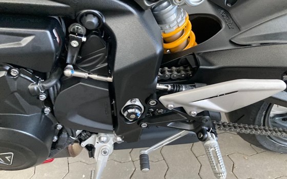 Neufahrzeug Triumph Street Triple 765 RS - Bild 14 Neufahrzeug Triumph Street Triple 765 RS - Bild 14