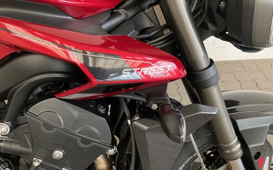 Neufahrzeug Triumph Street Triple 765 RS - Bild 3 Neufahrzeug Triumph Street Triple 765 RS - Bild 3