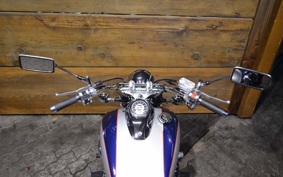 Motorrad Occasion Yamaha XVS 650 Drag Star - Bild 3