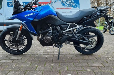 Suzuki V-Strom 800