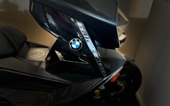 Gebrauchtmotorrad BMW C 400 GT - Bild 8 Gebrauchtmotorrad BMW C 400 GT - Bild 8