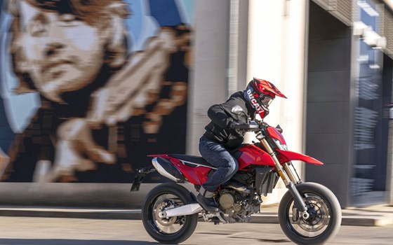 Neufahrzeug Ducati Hypermotard 698 Mono - Bild 9 Neufahrzeug Ducati Hypermotard 698 Mono - Bild 9