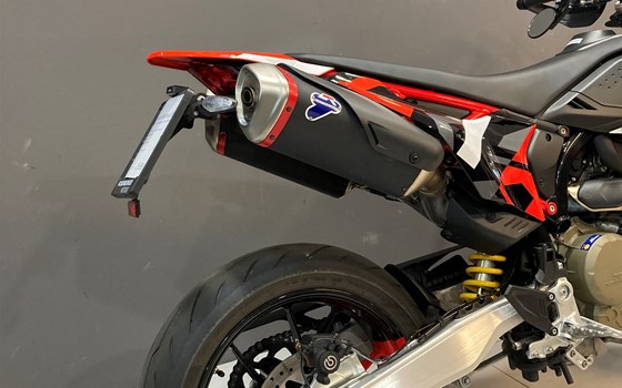 Gebrauchtmotorrad Ducati Hypermotard 698 Mono RVE - Bild 4 Gebrauchtmotorrad Ducati Hypermotard 698 Mono RVE - Bild 4