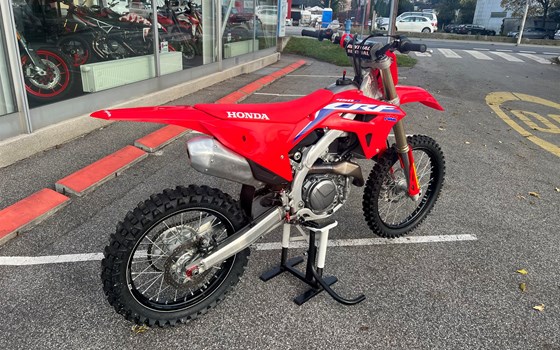 Gebrauchtmotorrad Honda CRF450R - Bild 5 Gebrauchtmotorrad Honda CRF450R - Bild 5