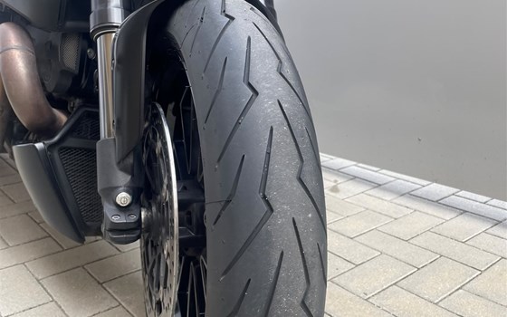 Gebrauchtmotorrad Ducati Diavel 1200 - Bild 7