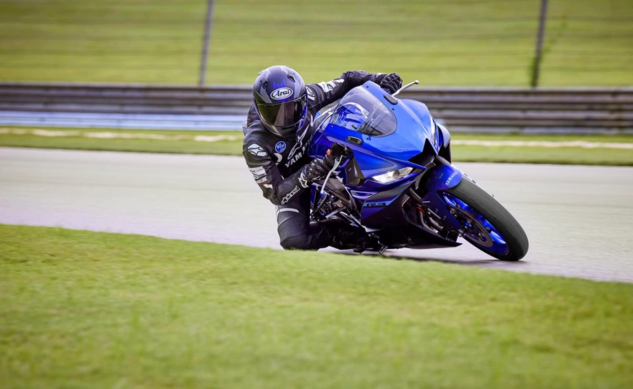 Angebot Yamaha YZF-R3 Bild 4: Angebot Yamaha YZF-R3