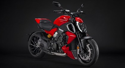 Neumotorrad Ducati Diavel V4