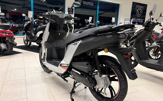 Neufahrzeug Peugeot Tweet 50 GT - Bild 5