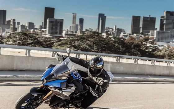Neufahrzeug Suzuki GSX-S1000GX - Bild 5 Neufahrzeug Suzuki GSX-S1000GX - Bild 5