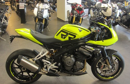 Neumotorrad Triumph Speed Triple 1200 RR