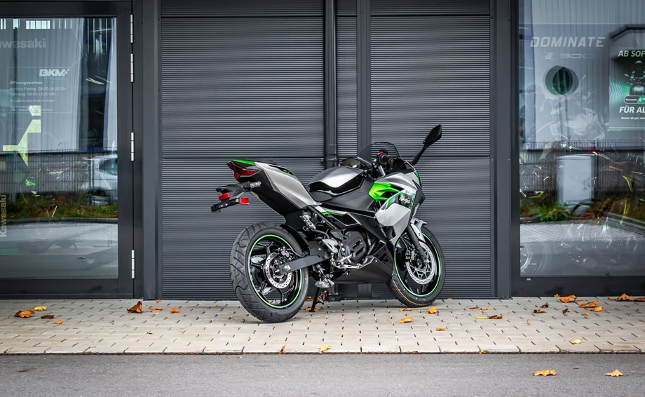 Angebot Kawasaki Ninja e-1 Bild 2: Angebot Kawasaki Ninja e-1