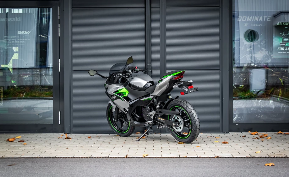 Angebot Kawasaki Ninja e-1 Bild 3: Angebot Kawasaki Ninja e-1