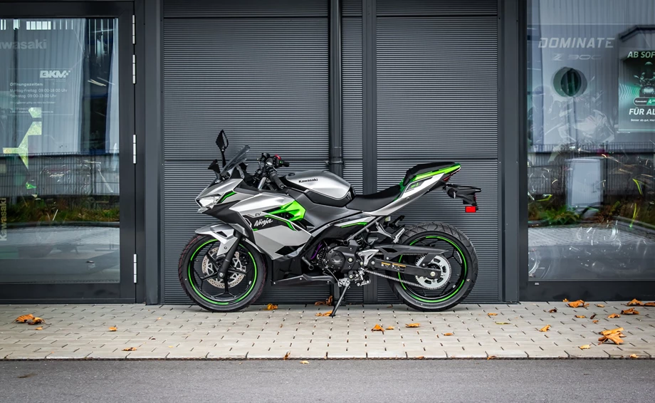 Angebot Kawasaki Ninja e-1 Bild 4: Angebot Kawasaki Ninja e-1