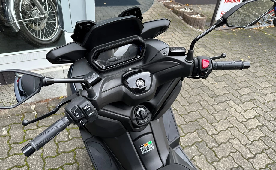 Angebot Yamaha XMAX 300 Bild 9: Angebot Yamaha XMAX 300