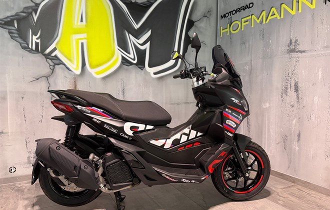 Aprilia SR GT Replica 125