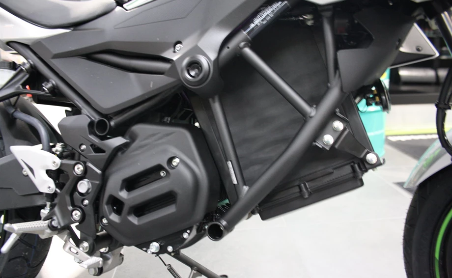Angebot Kawasaki Z e-1 Bild 4: Angebot Kawasaki Z e-1