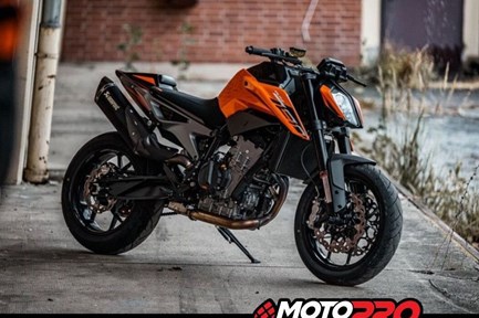 KTM 790 Duke L