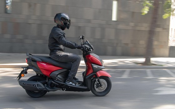 Neufahrzeug Yamaha RayZR - Bild 13