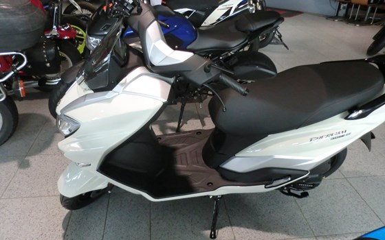 Neufahrzeug Suzuki Burgman 125 - Bild 1