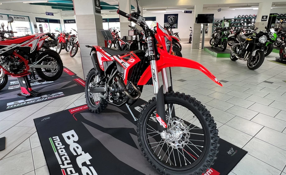 Angebot Beta RR 125 4T Bild 4: Angebot Beta RR 125 4T