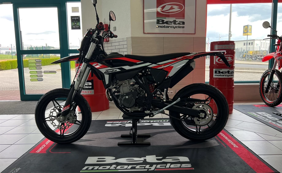 Angebot Beta RR 125 4T Bild 1: Angebot Beta RR 125 4T