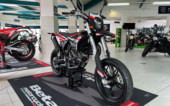 Neufahrzeug Beta RR 125 4T - Bild 7