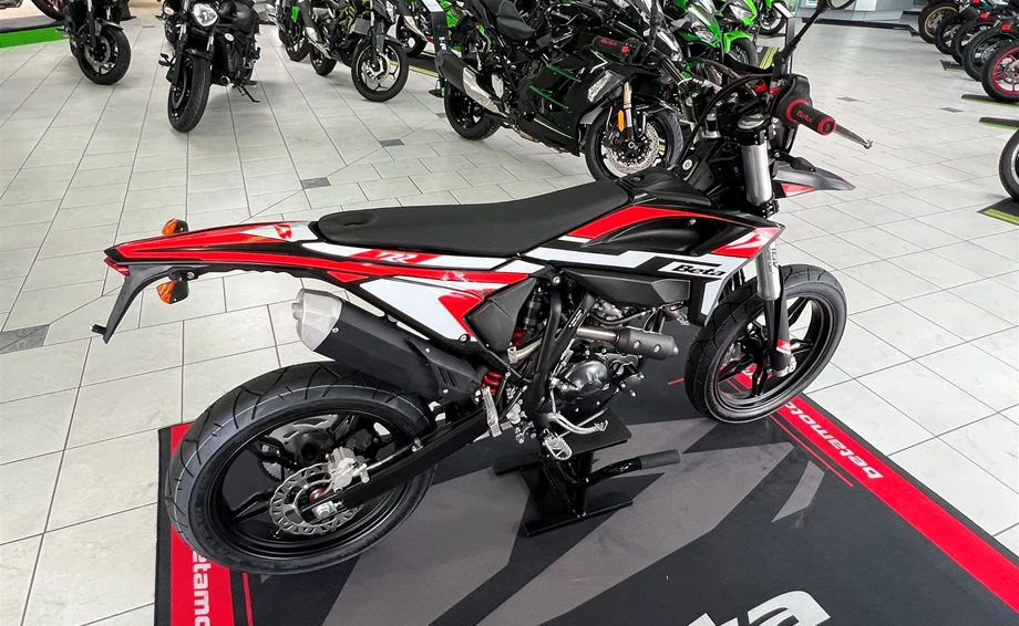 Angebot Beta RR 125 4T Bild 9: Angebot Beta RR 125 4T