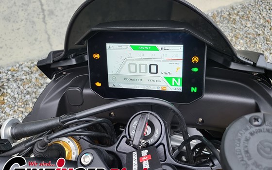 Gebrauchtmotorrad Aprilia Tuono V4 1100 Factory - Bild 8 Gebrauchtmotorrad Aprilia Tuono V4 1100 Factory - Bild 8