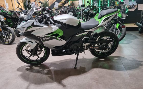 Neufahrzeug Kawasaki Ninja e-1 - Bild 2