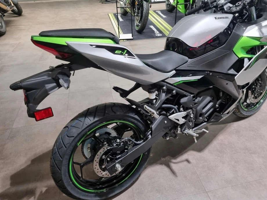 Angebot Kawasaki Ninja e-1 Bild 5: Angebot Kawasaki Ninja e-1