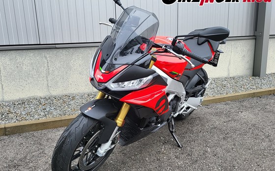 Gebrauchtmotorrad Aprilia Tuono V4 1100 - Bild 2 Gebrauchtmotorrad Aprilia Tuono V4 1100 - Bild 2