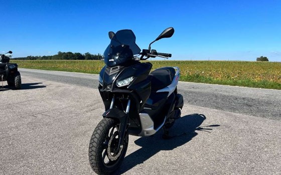 Neufahrzeug Aprilia SR 125 - Bild 2 Neufahrzeug Aprilia SR 125 - Bild 2