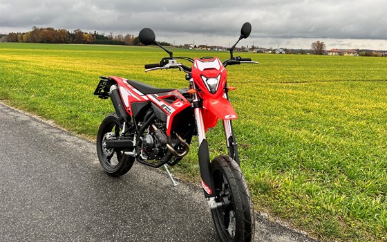 Neufahrzeug Beta RR 125 4T - Bild 1 Neufahrzeug Beta RR 125 4T - Bild 1