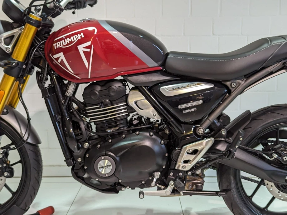 Angebot Triumph Speed 400 Bild 10: Angebot Triumph Speed 400