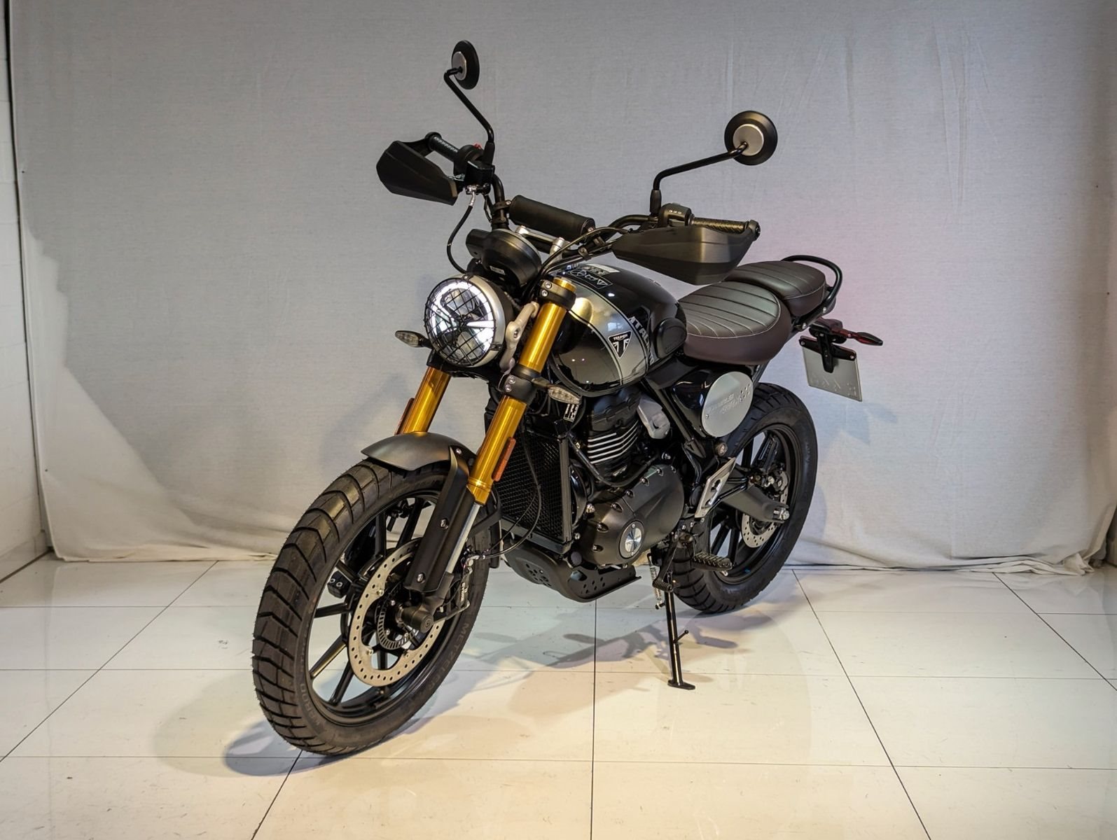 Triumph Scrambler 400 X
