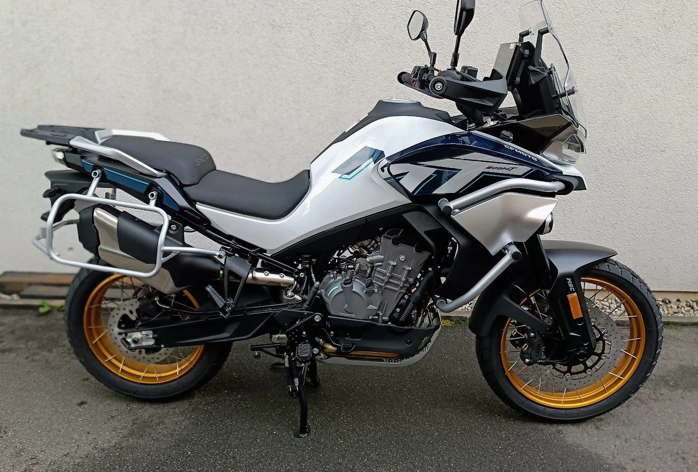 CFMOTO 800MT Explore