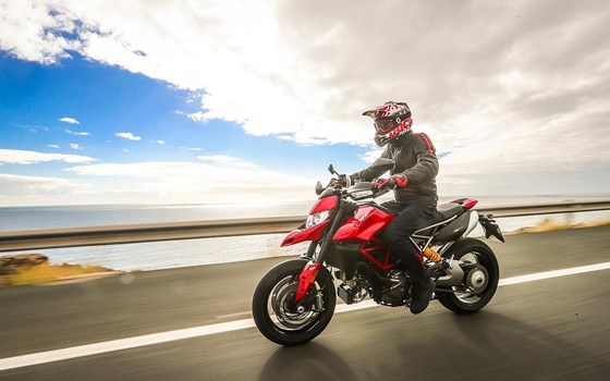 Neufahrzeug Ducati Hypermotard 950 - Bild 6 Neufahrzeug Ducati Hypermotard 950 - Bild 6