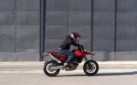 Neufahrzeug Ducati Hypermotard 698 Mono - Bild 9 Neufahrzeug Ducati Hypermotard 698 Mono - Bild 9