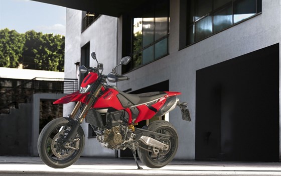 Neufahrzeug Ducati Hypermotard 698 Mono - Bild 2 Neufahrzeug Ducati Hypermotard 698 Mono - Bild 2