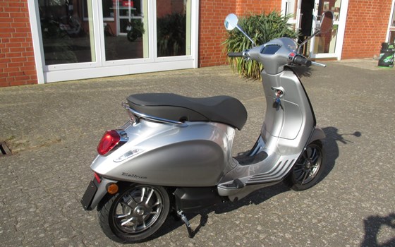 Neufahrzeug Vespa Elettrica - Bild 3