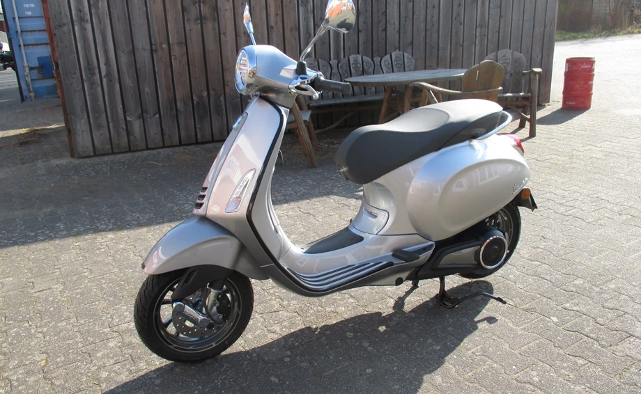 Angebot Vespa Elettrica Bild 6: Angebot Vespa Elettrica