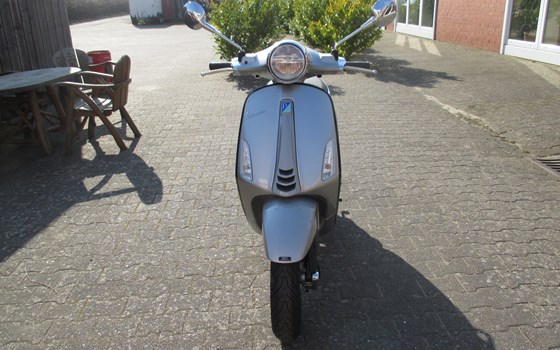 Neufahrzeug Vespa Elettrica - Bild 7